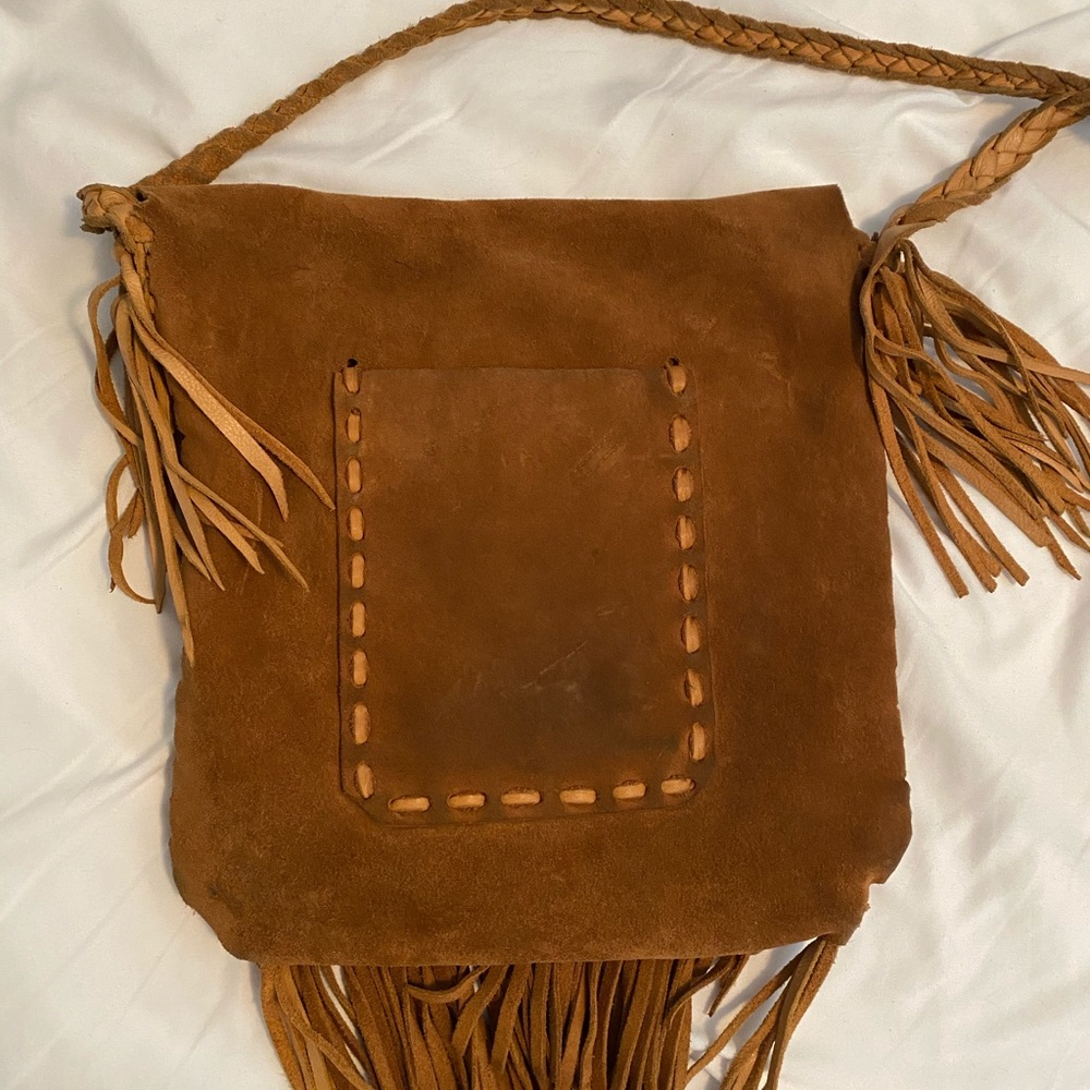 Hide & Hunter Fringe Suede Shoulder Bag - Picture 6 of 8